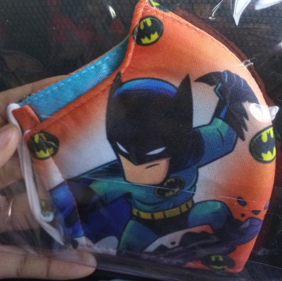 Mask face - Picture 9 of 12